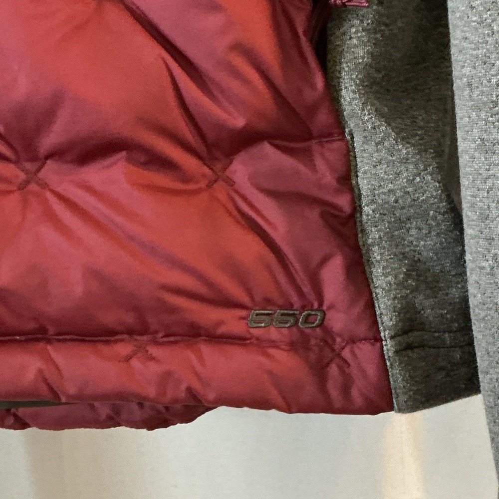 Women's North Face Burgundy Mashup Pullover Hooded Down Filled Jacket. Size L - Picture 6 of 11